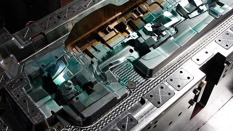 精密模具热处理：从变形失控到尺寸稳定的技术突围
